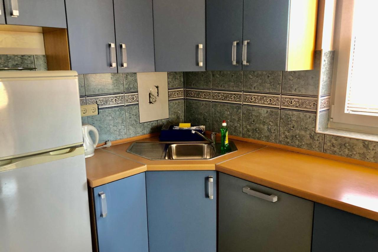 Villa Latina With 6 Apartments And A Shared Pool Vir Luaran gambar