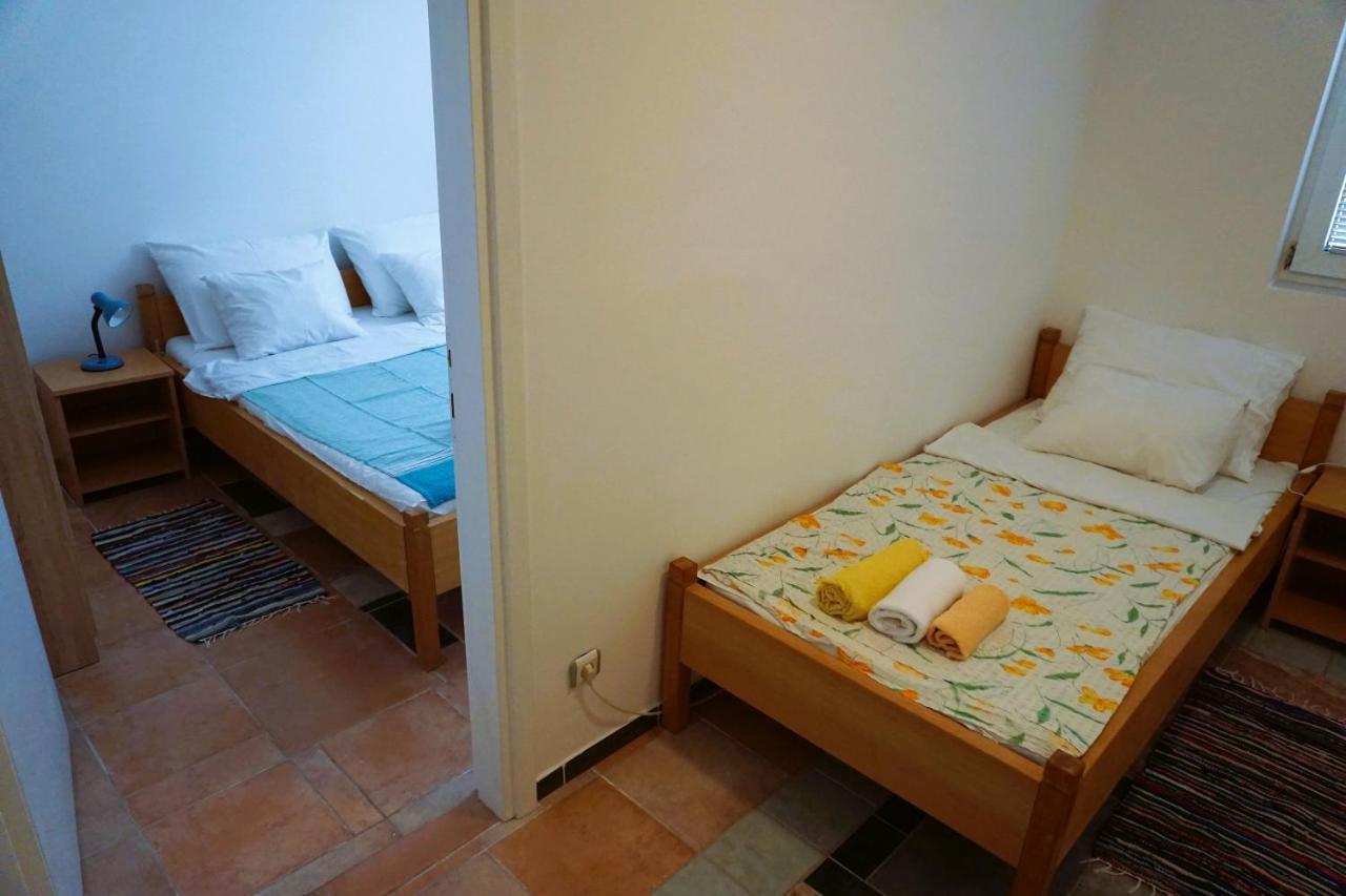 Villa Latina With 6 Apartments And A Shared Pool Vir Luaran gambar